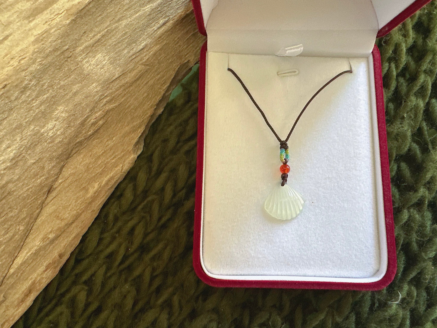 Natural Jade Shell Necklace