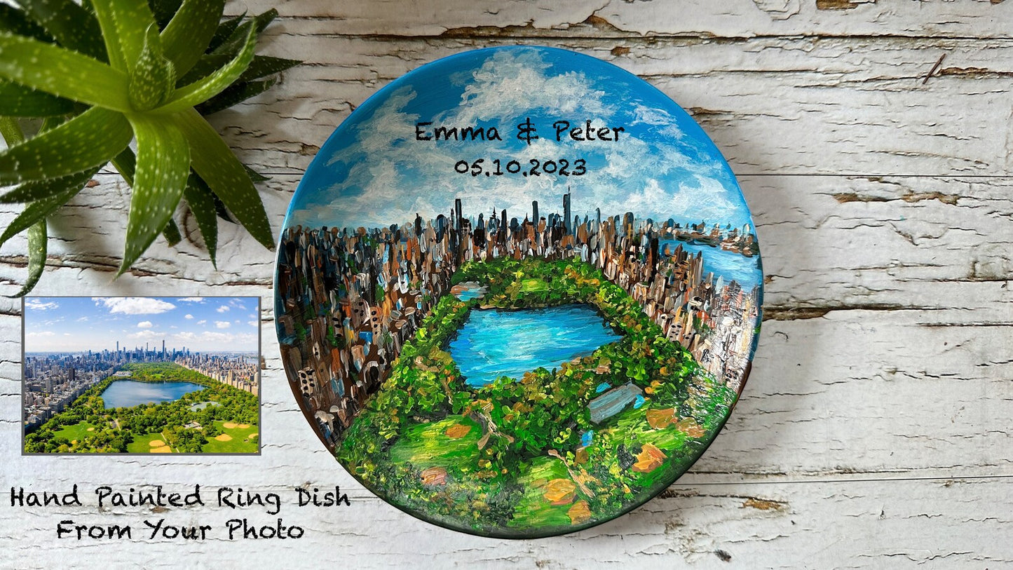 Hand-Painted Engagement Ring Dish: Custom Couple Portrait