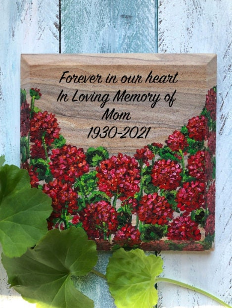 Hydrangea Memorial Stone 6.25x6.25" (2)