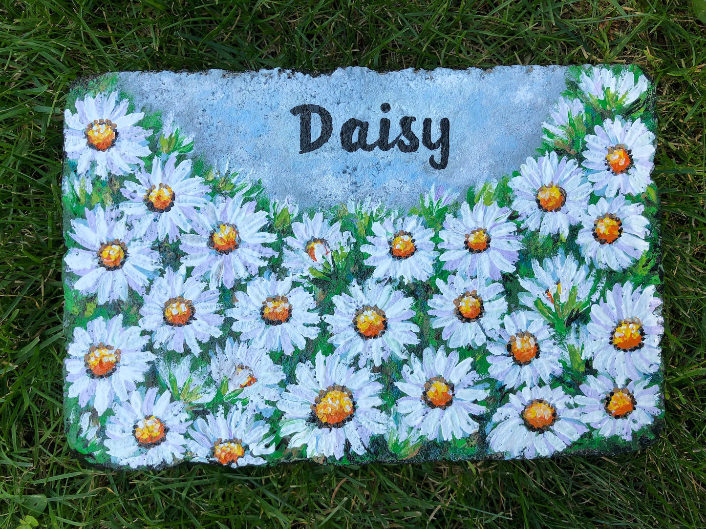 Hydrangea Memorial Stone 6.25x6.25" (2)