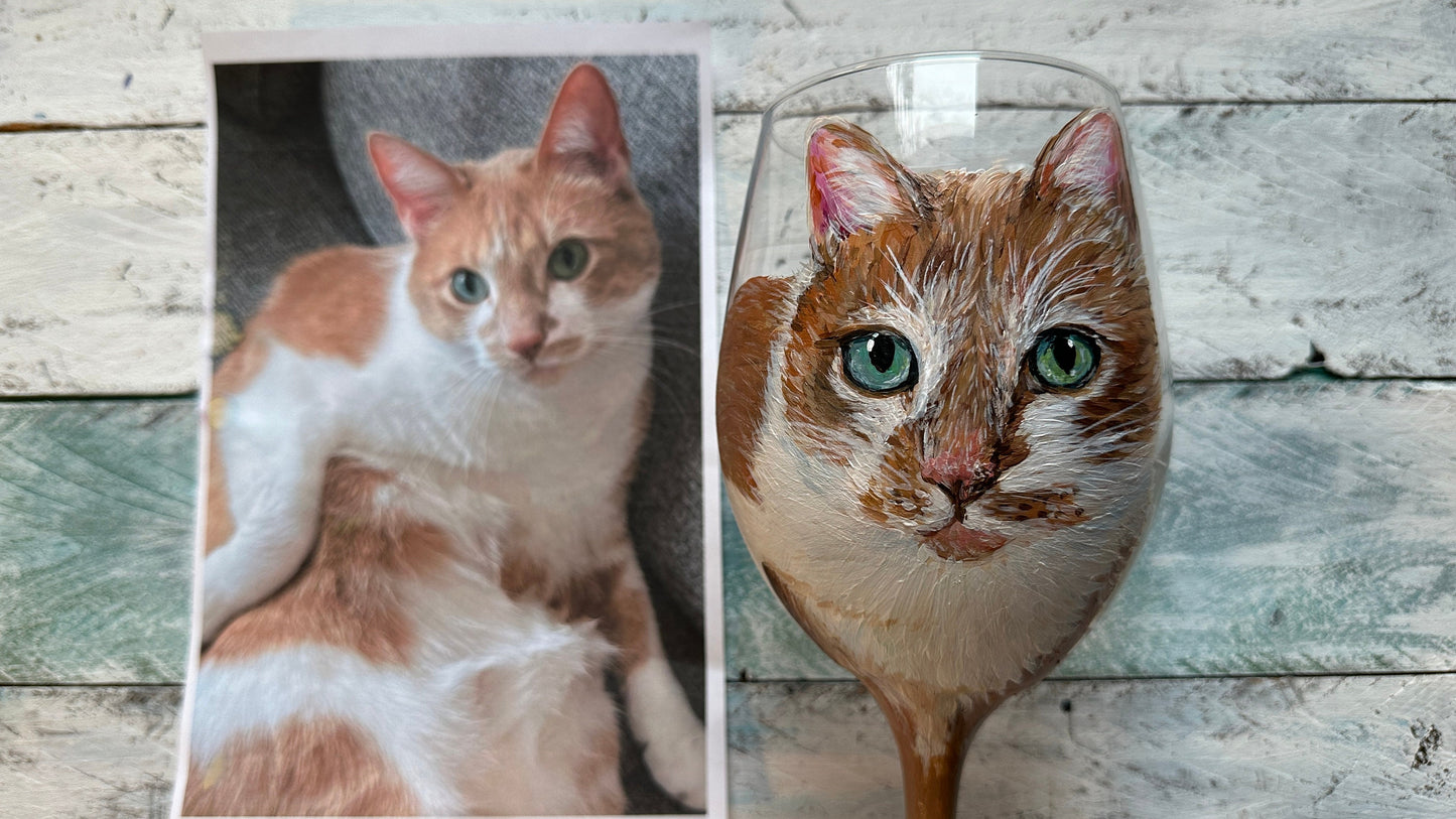 Custom Cat Portrait Wine Glass: Hand-Painted Pet Memorial Gift
