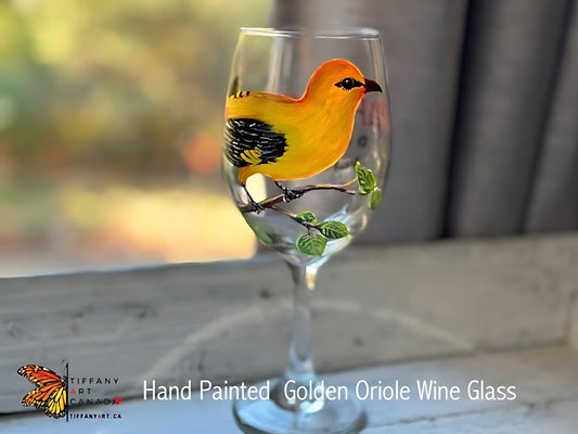 Hand painted Golden Oriole Wine Glass, Oriole Gift, Golden Oriole Painting, Bird Wine Glass, Personalized Wine Glass, Golden Oriole Decor