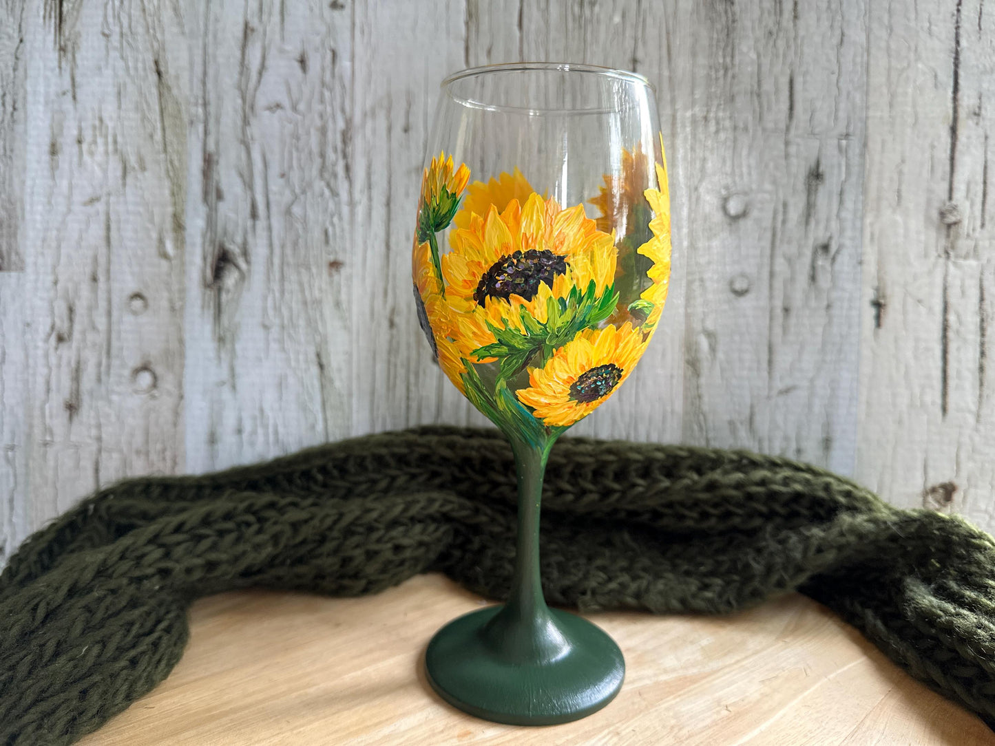 Hand Painted Sunflower Wine Glass: Cheerful Floral Decor