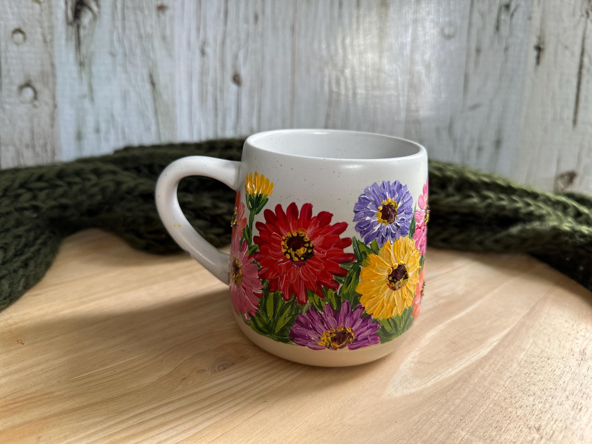 Hand-Painted Zinnia Flower Mug: Personalized Ceramic Coffee Cup