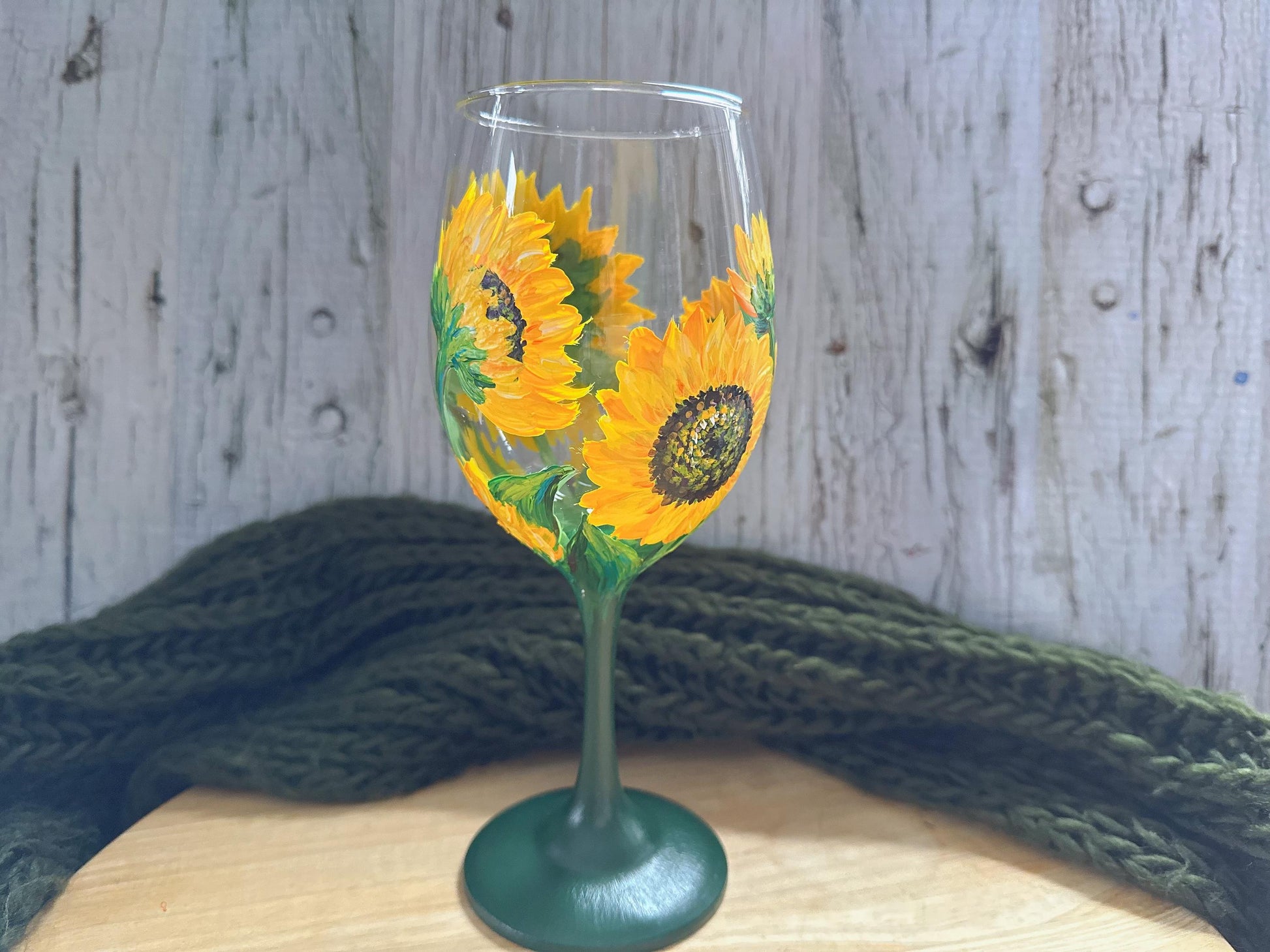 Hand Painted Sunflower Wine Glass: Cheerful Floral Decor