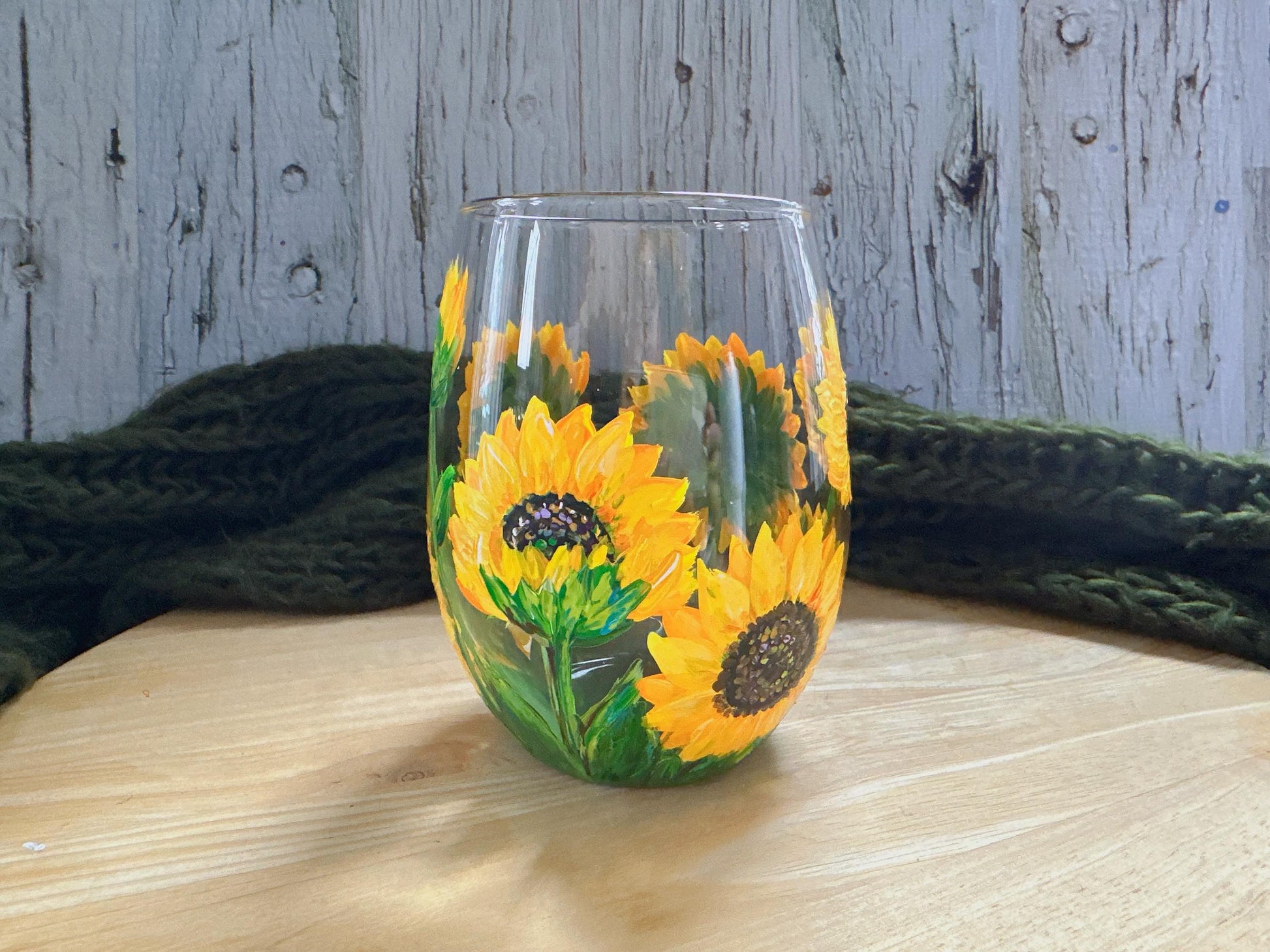 Stemless Sunflower Wine Glass, Hand painted Sunflower Wine Glass, Sunflower Wedding Gift, Sunflower Gift For Couple, Gift For Mom, Dad Gift