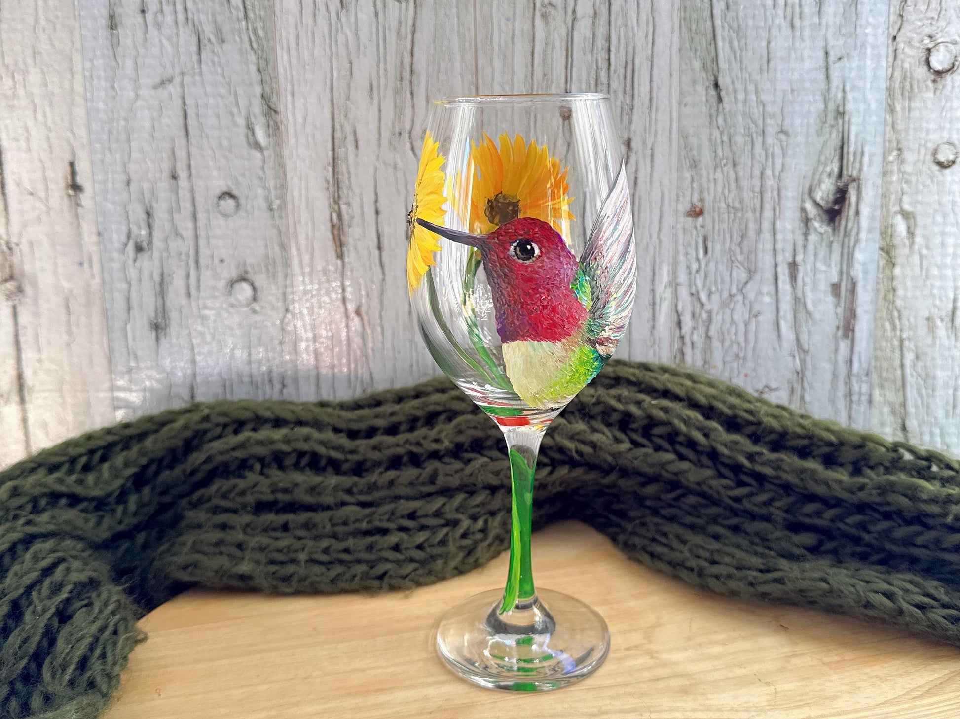 Hand painted Humming Bird wine glass, Mothers day gift, Wedding, Anniversary, Gift for Mom, Bird lover gift, Hummingbird gifts