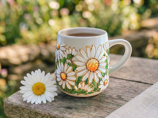 Hand Painted Daisy Mug, Cottagecore Floral Coffee Cup, April Birth Flower Gift, Wildflower Mug, Gift for Mom